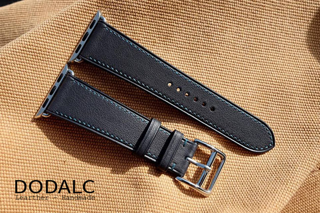 Sản phẩm dây da đồng hồ Handmade cao cấp chất liệu da bò bán tai tphcm của DODALC