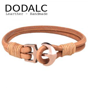 vòng đeo tay da bò của DODALC